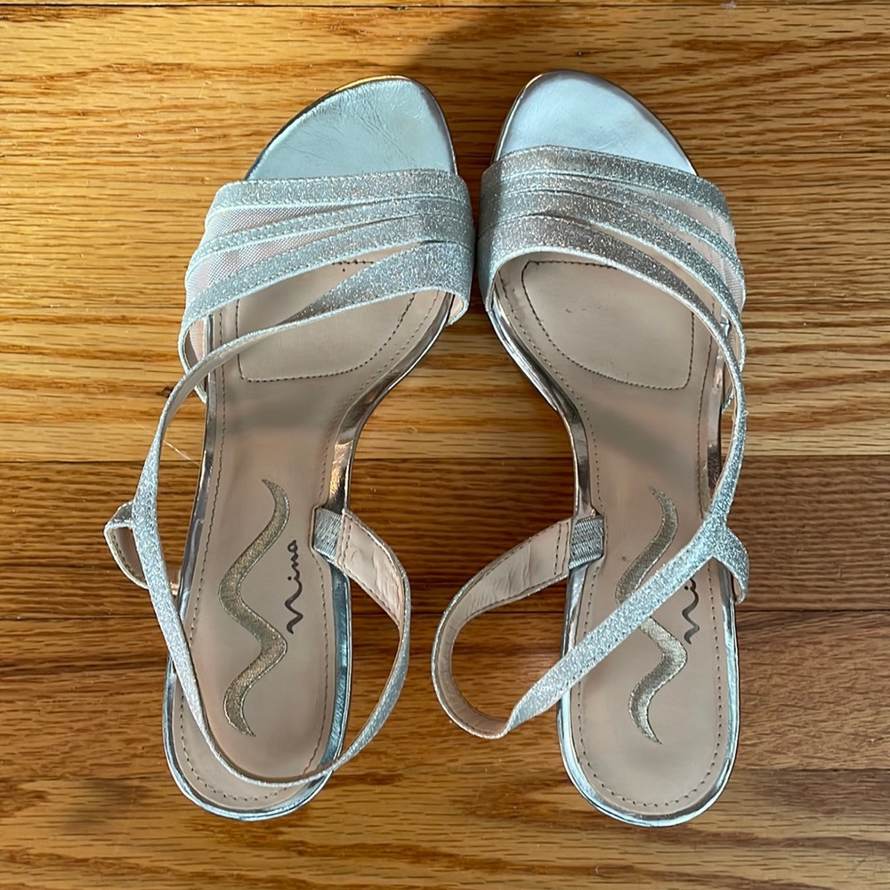 Nina Dress High heel - 2 3/4 inch heel. Silver. Great condition. Worn once